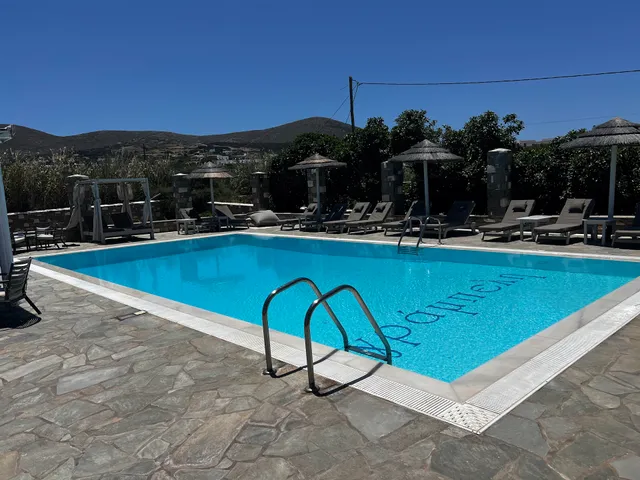 Agrabeli Studios And Apartments