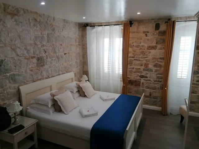 Luxury Rooms Lucija & Luka