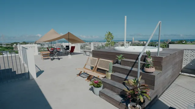 CONDOMINIUM BIN (コンドミニアム ビン)