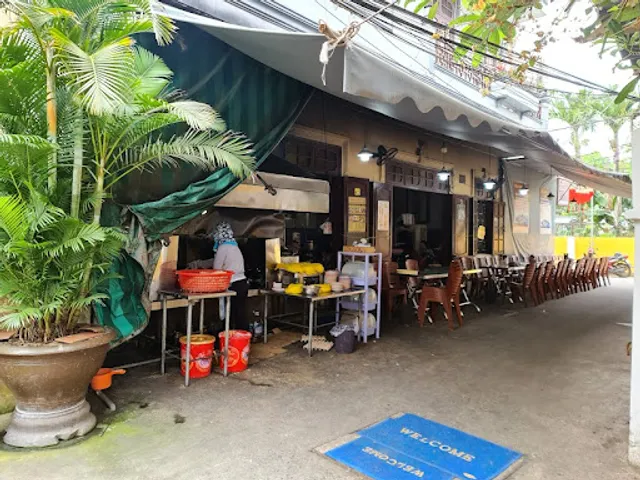 Nhà Hàng Giếng Bá Lễ