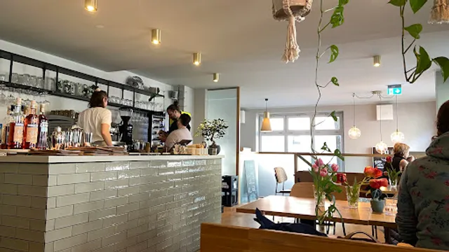 DUUO - All Day Brunch, Kaffee, Kuchen