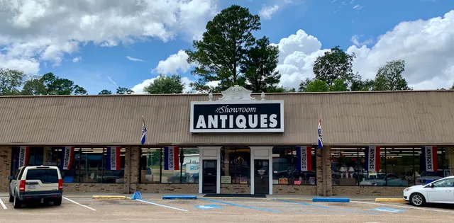 Showroom Antiques