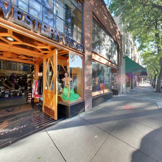 Diamond W Western Wear