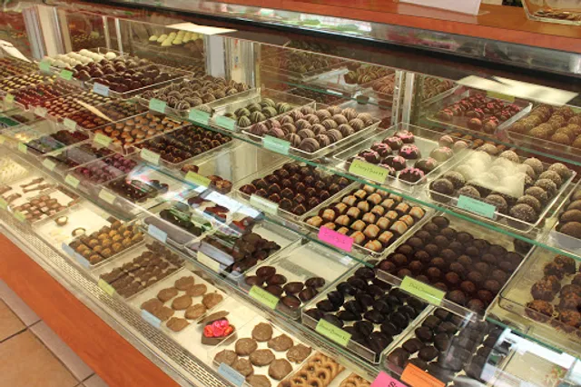 Keys Chocolate and Ice Cream