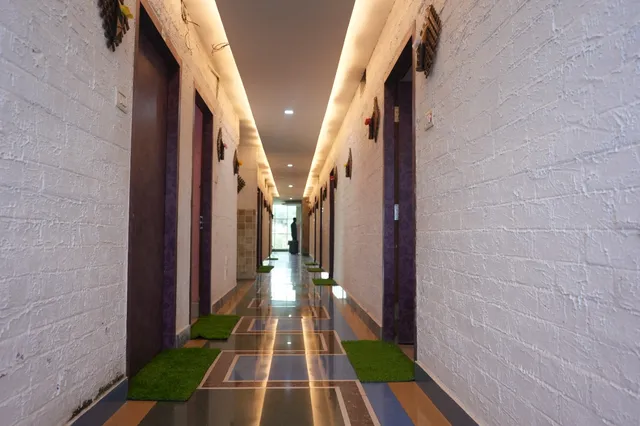 Hotel Mahamaya Palace