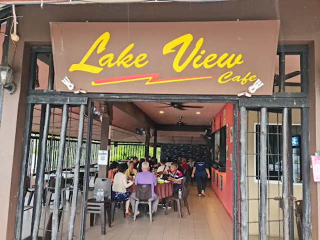 Lake View Cafe