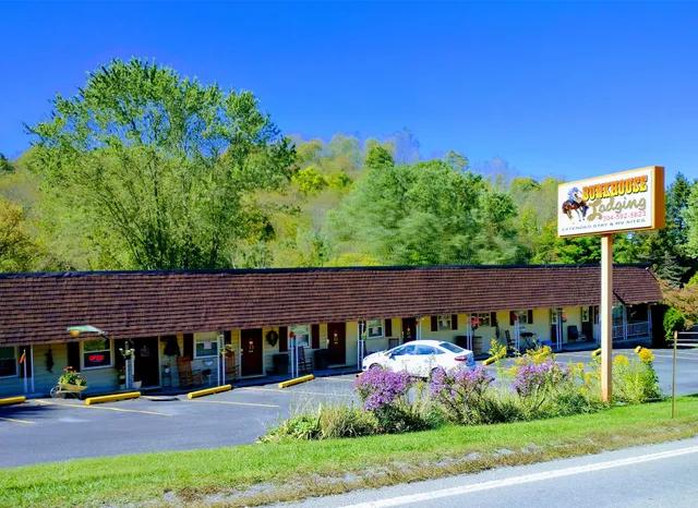 Bunkhouse Lodging LLC