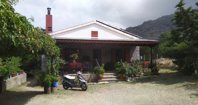 Δωματια Παλαιαπολη xrisi xarana