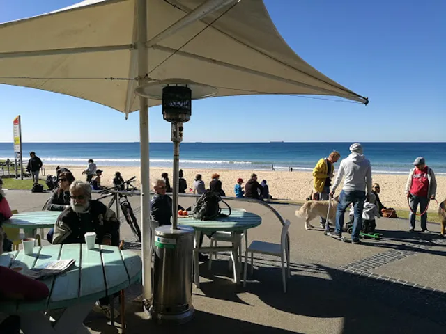 Connies Cliff Road Cafe