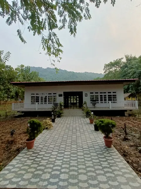 Hill View Holiday Home & Resort, Guwahati