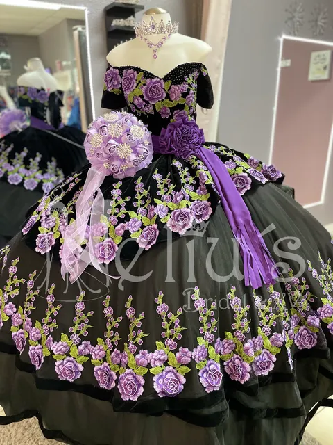 Neliu's Bridal & XVs