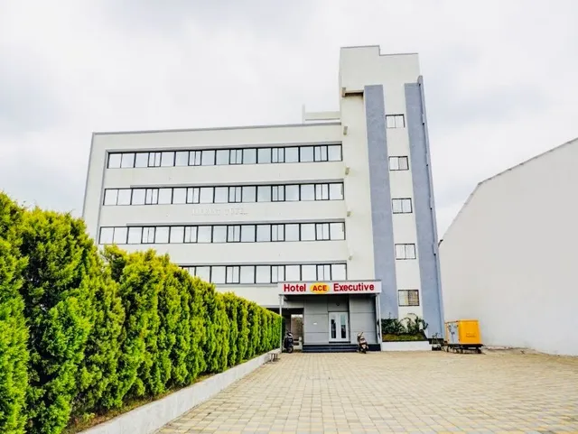 Hotel O Ace Executive