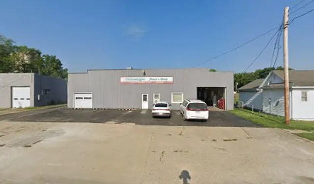 Moweaqua Paint & Body Shop