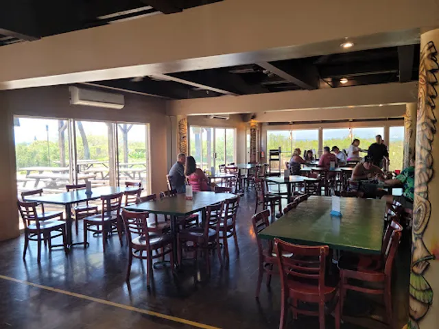 Gilligans Bar & Grill