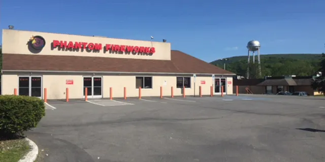 Phantom Fireworks of Delaware Watergap