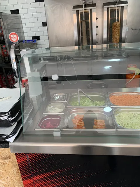 Golden Kebab & Pizza House (Halal)