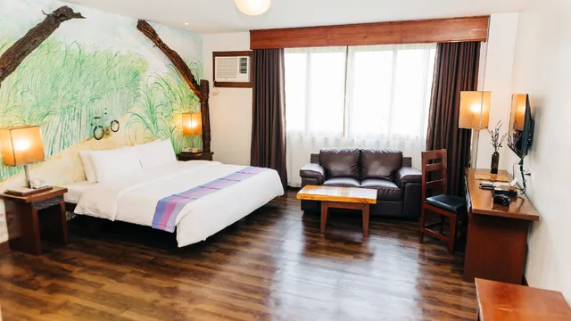 Nature's Village Resort