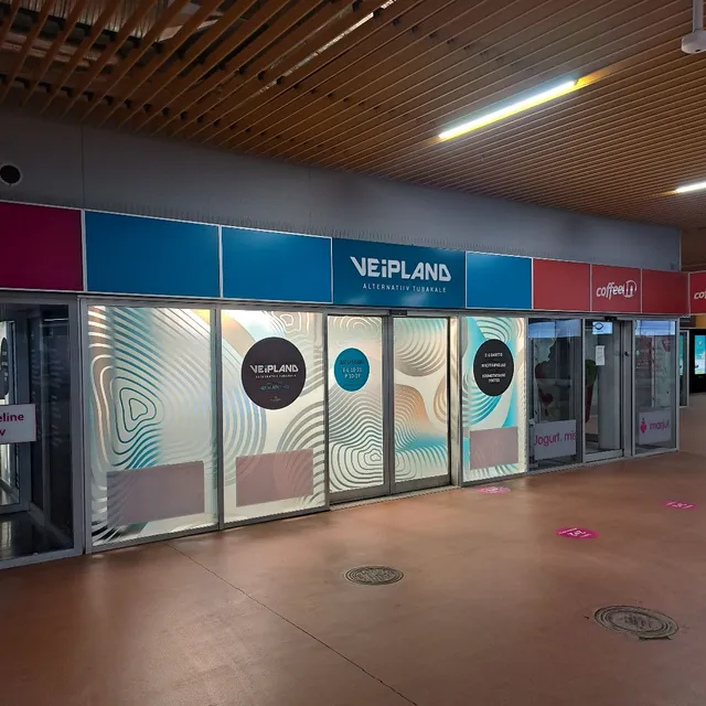 VEIPLAND Viru keskuse bussiterminalis