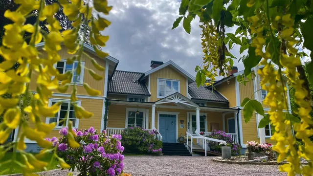 Fredriksons Vilt, Vin och Pensionat