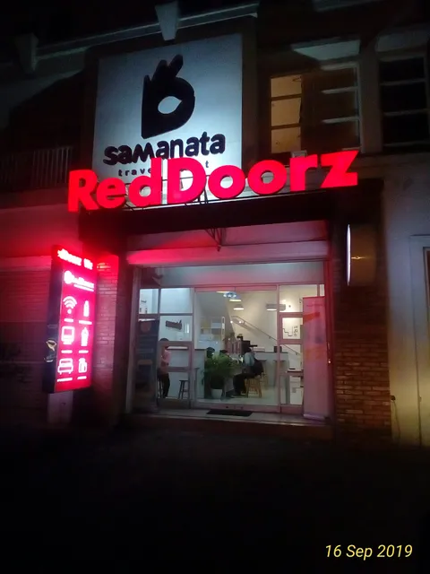 Lantai Dua Bunkbed & Breakfast Jogja