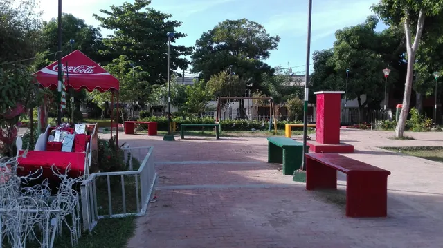 Almirante Colon Segunda Etapa Park