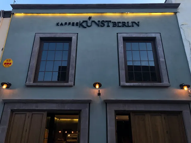 KAFFEE KUNST BERLÍN by Brotgarten
