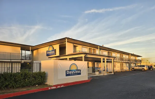 Days Inn by Wyndham Wichita Falls