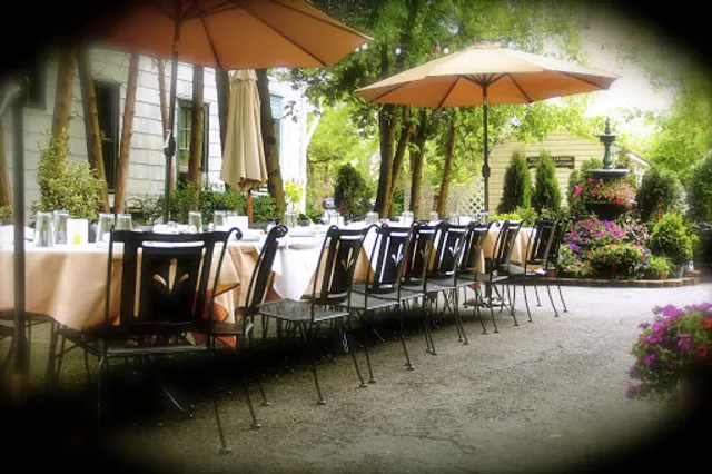 Vidalia Restaurant by Salvatore Scarlata