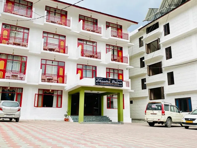 Hotel Chandra Palace , Manali