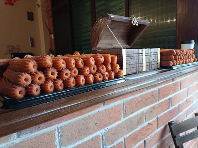 Cafetería y Churrería "El Castillo"