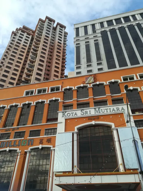 Mutiara Penthouse Hotel