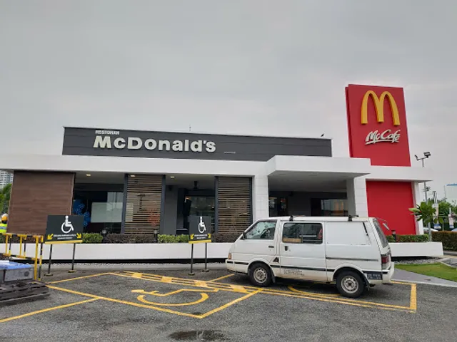 McDonald's Setia Tropika DT