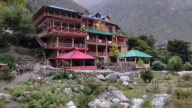 Sneha River view Homestay