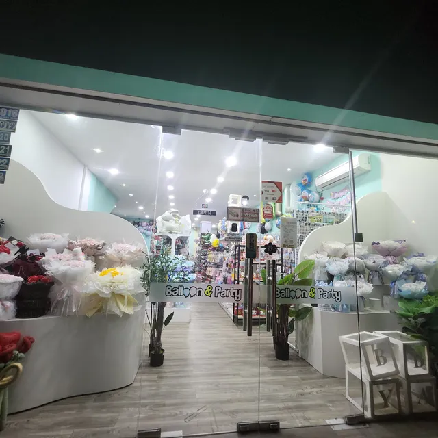 Lala Pro Max 巨无霸啦啦煲