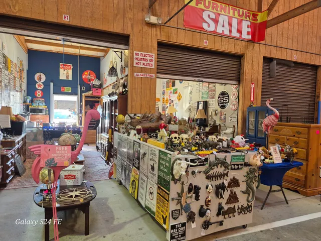 Barnyard Flea Market Greer