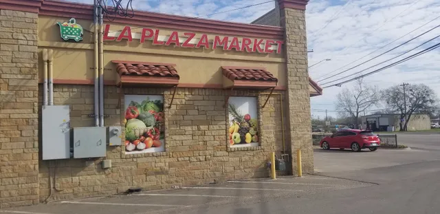 La Plaza Meat Market