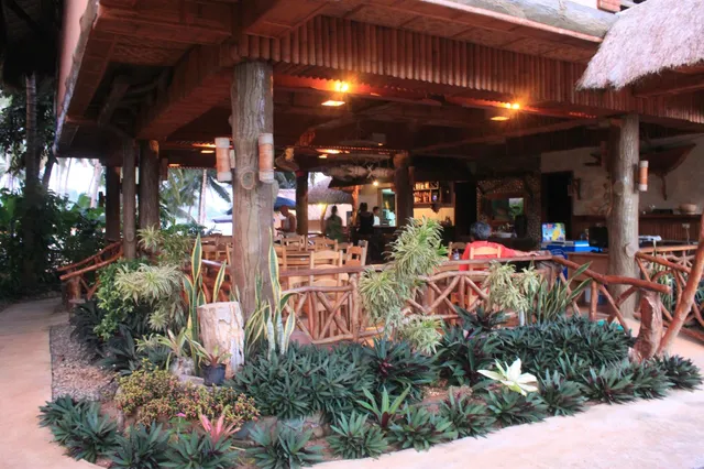 Kayla'a Beach Resort and Blackeye Brewing