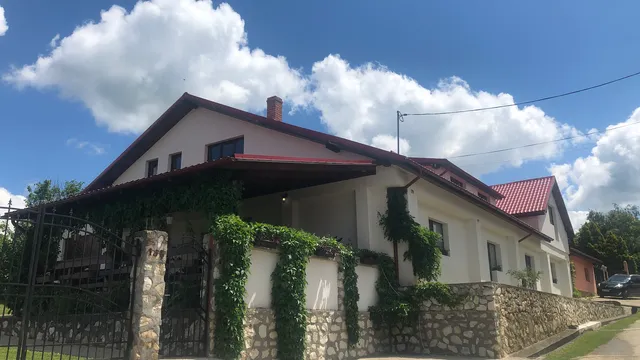 Casa de vacanta Potoc (Cheile Nerei)