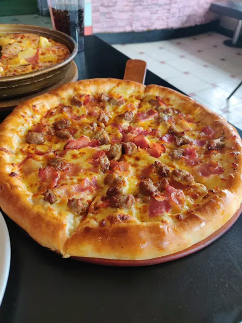 Pizza Hut
