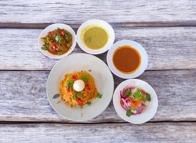 Restoran Abu Hasan (Beriani Lapis)