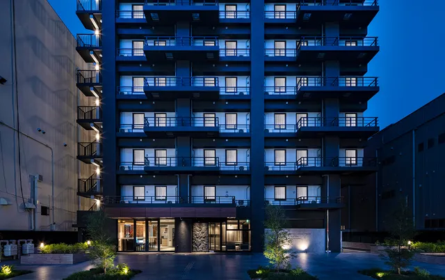 the b Osaka-Shinsekai