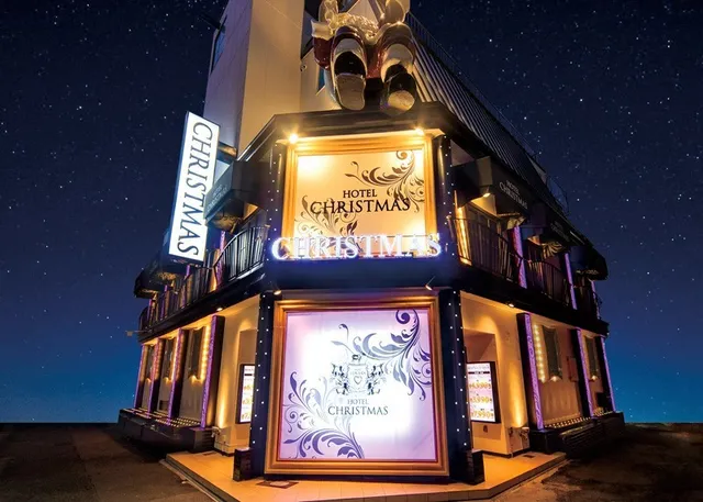 Umeda Little Chapel Christmas