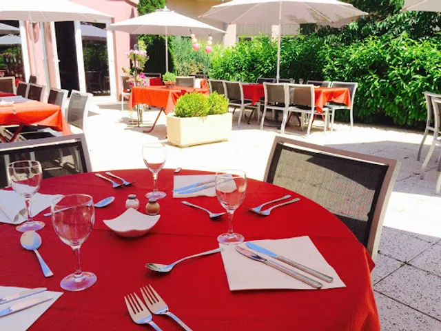 Hotel Restaurant Le Coquelicot Logis à Burnhaupt Le Haut.