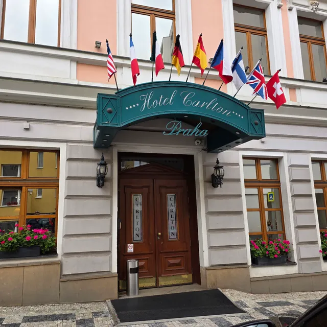 Hotel Carlton