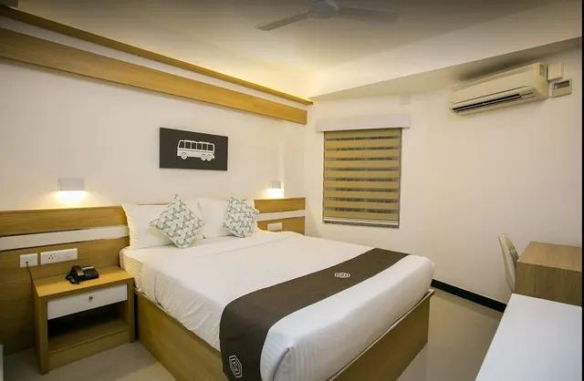 Sapphire Club Metro Hotel