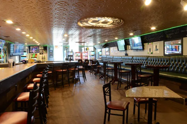 Clancy's 95th Irish Tavern
