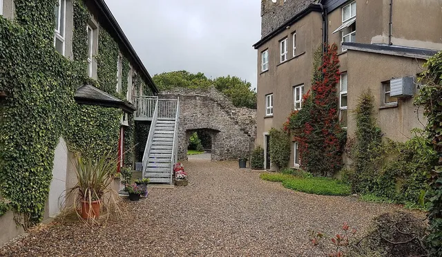 Killiane Castle Country House & Farm