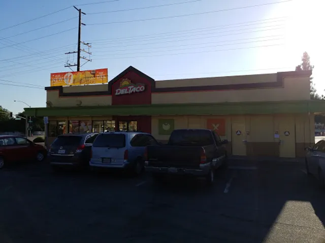 Del Taco