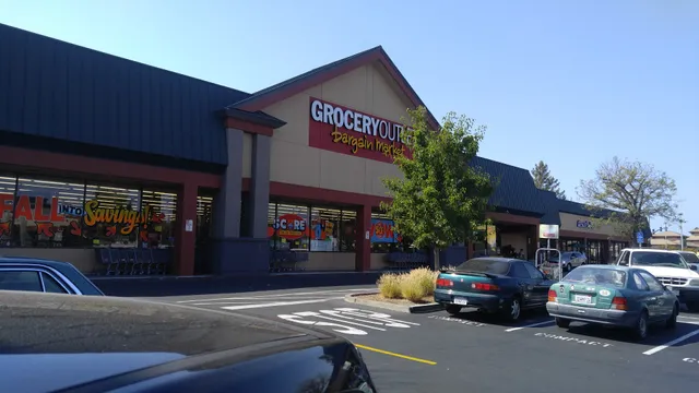 Grocery Outlet