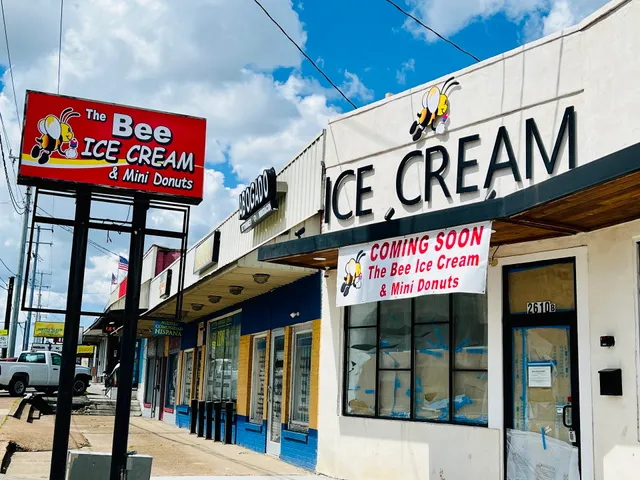 The Bee Ice Cream Shop